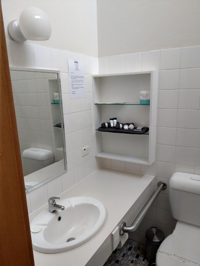 Henry'S Quirindi Hotel Luaran gambar