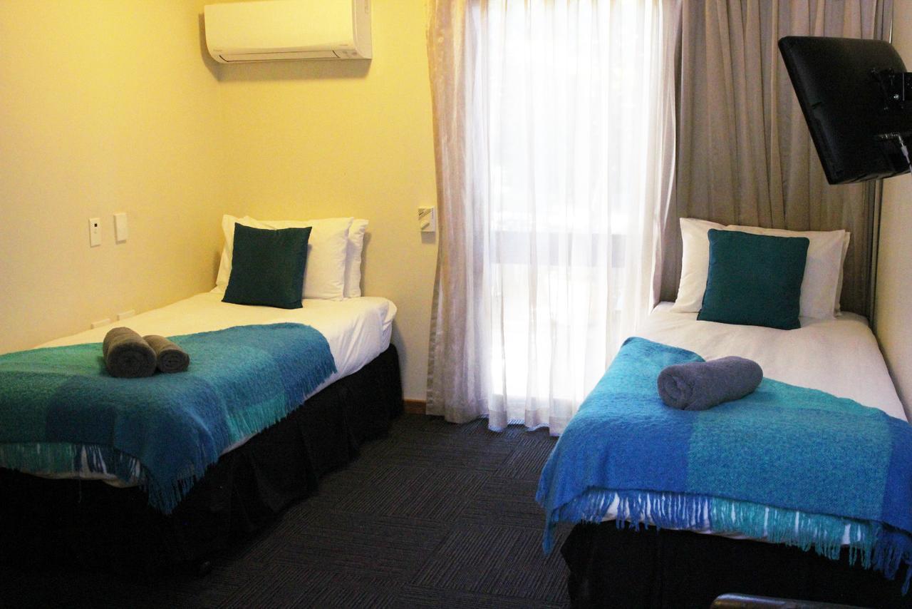 Henry'S Quirindi Hotel Luaran gambar